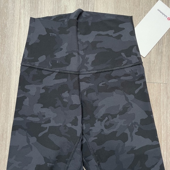 Align Pant II *25" Camo Multi Grey - Picture 3 of 6